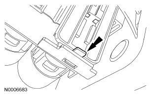 G04627702