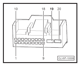 G10379658