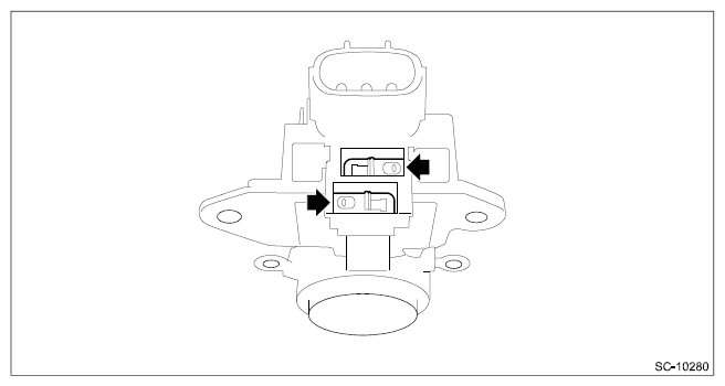 G12405890