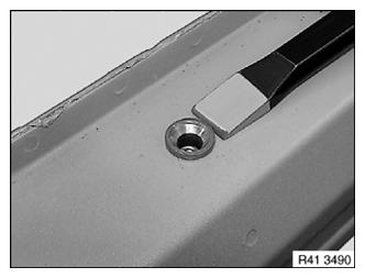 G13692656